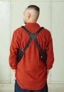 Pistolera o cartuchera con correas ajustables para mujer y hombre